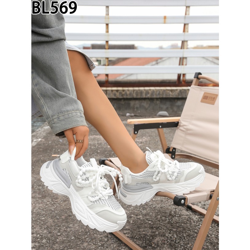 BL569