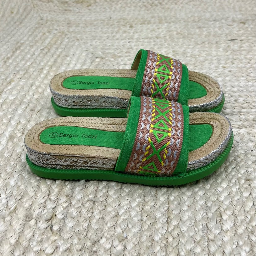 LU009