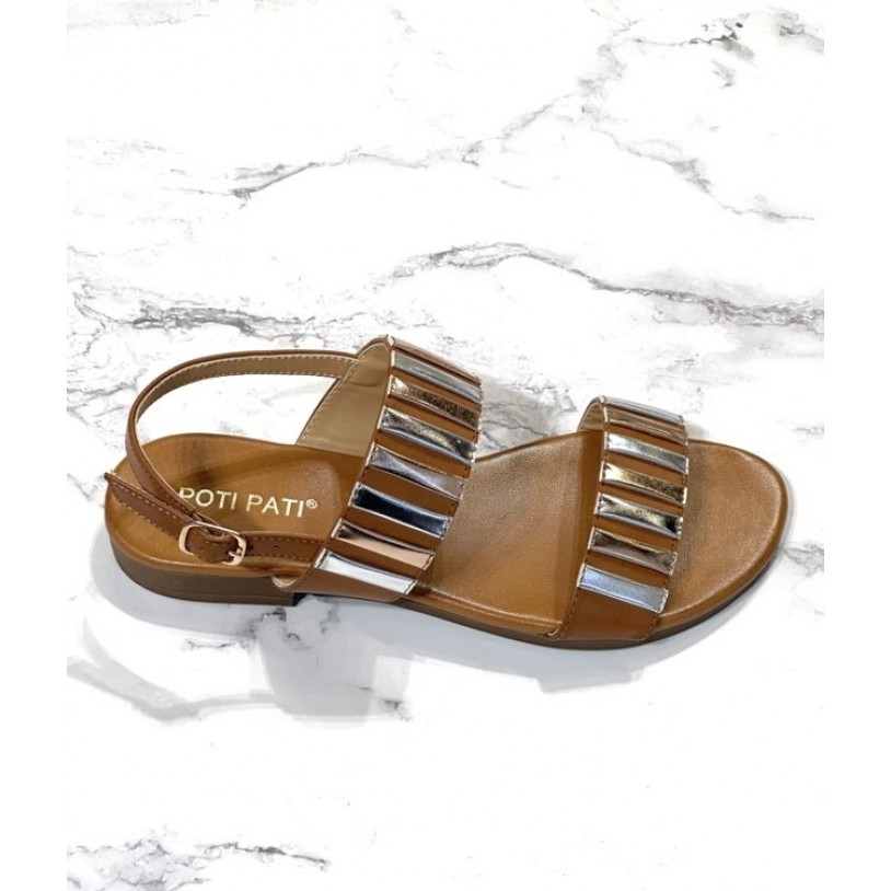 BK074-Camel