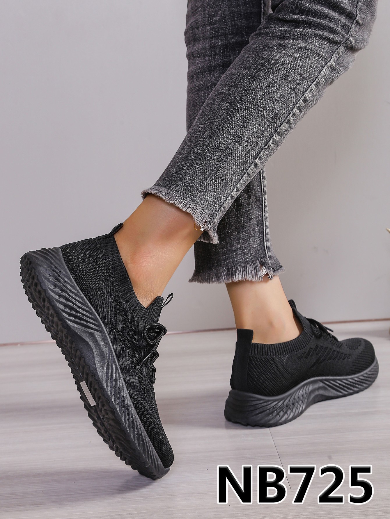 NB725