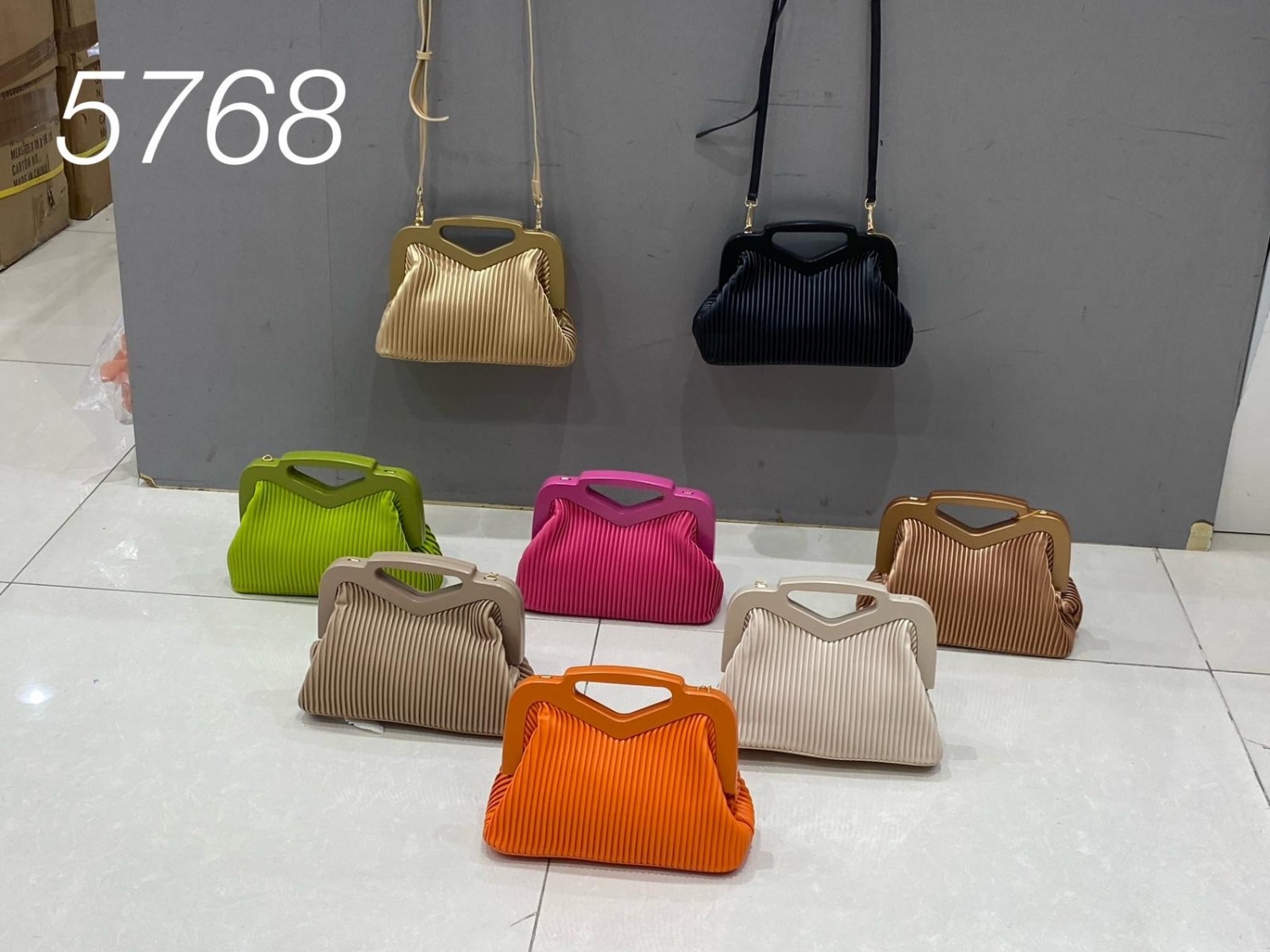 23P-5768(3F B1