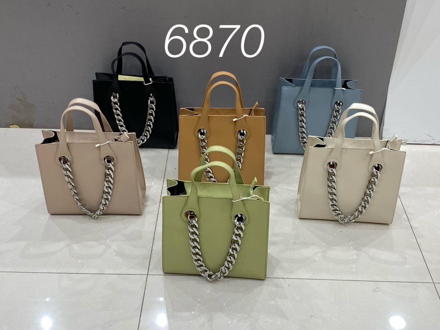 6870 (3fm2