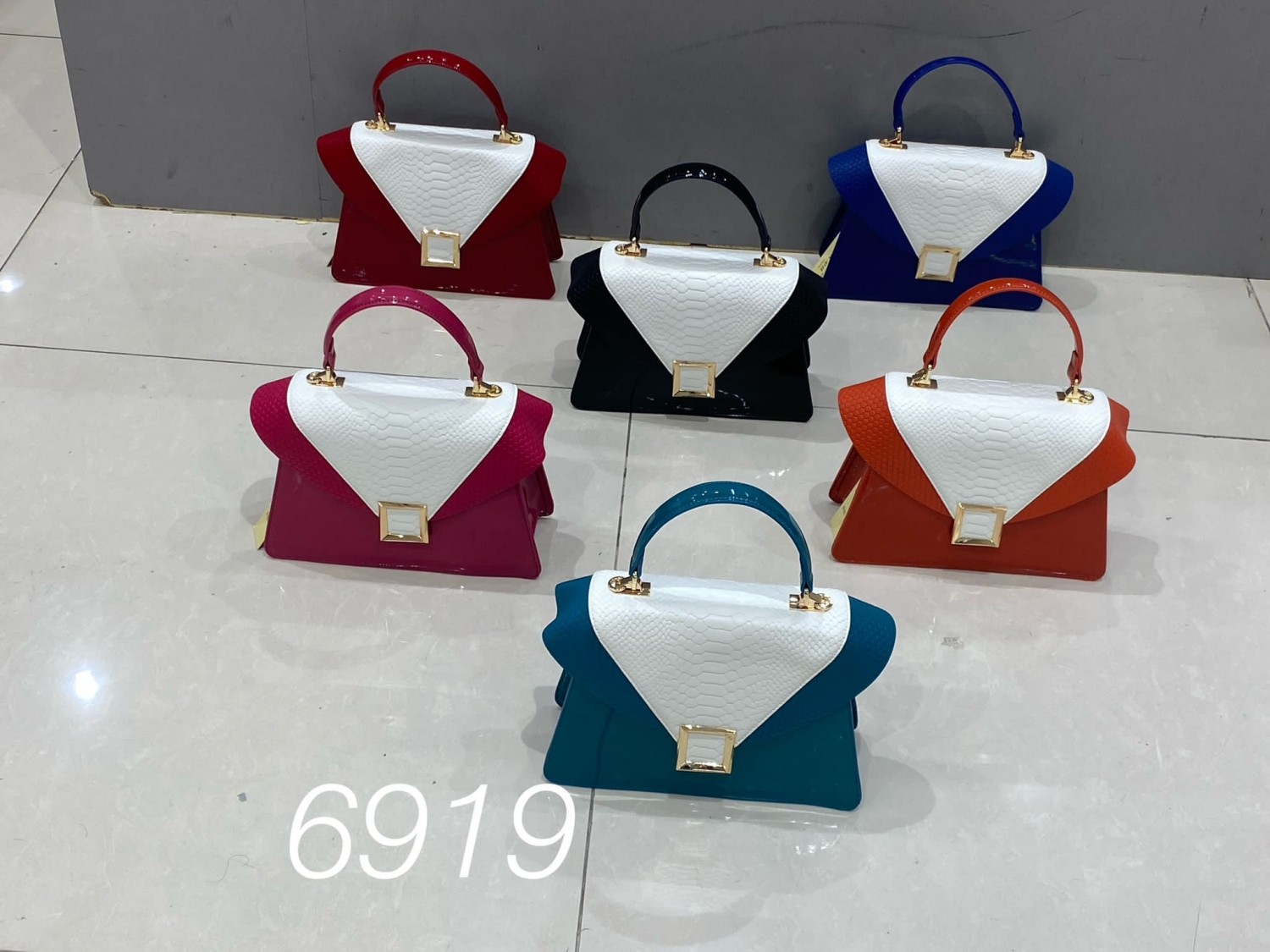 6919(3FB2