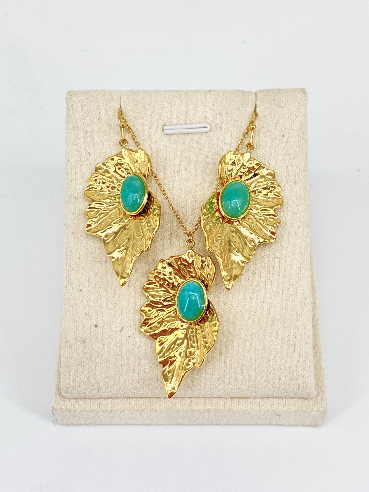 LOT130-4