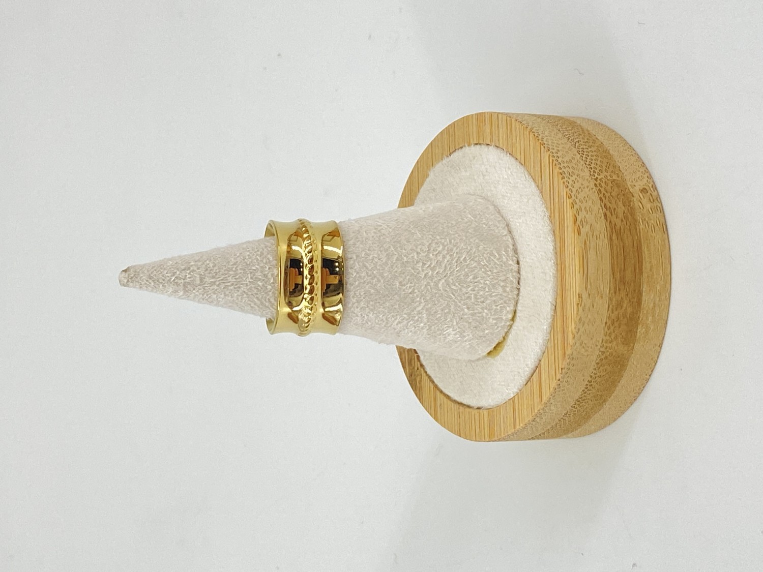 LOTBA65-12