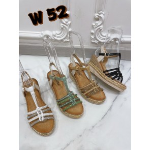 W52